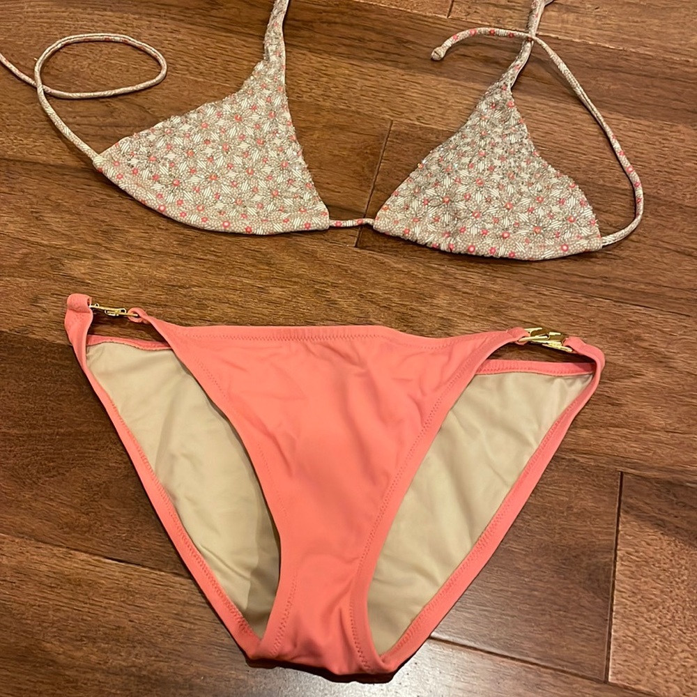 Victoria’s Secret Bikini. S.